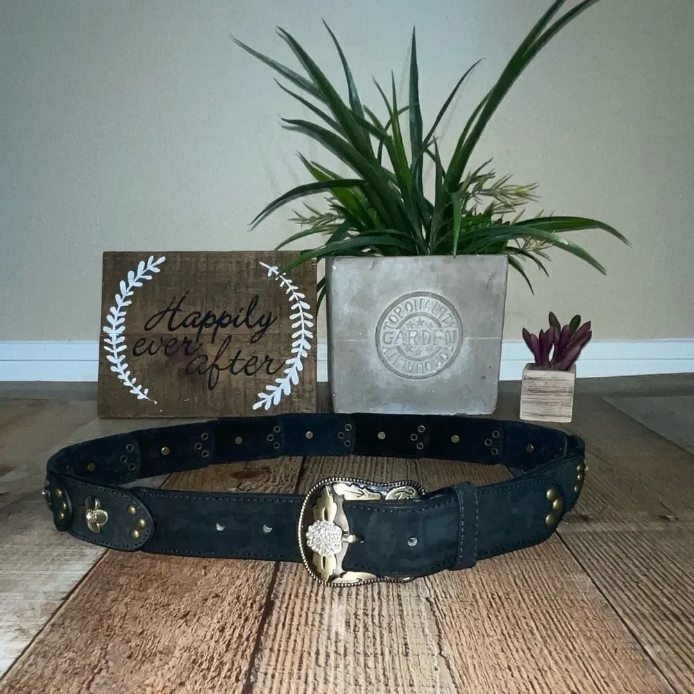 Black leather flower studded belt